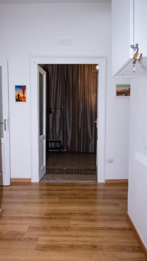 Caracciolo18 - Gb Apartment Napoli Bagian luar foto