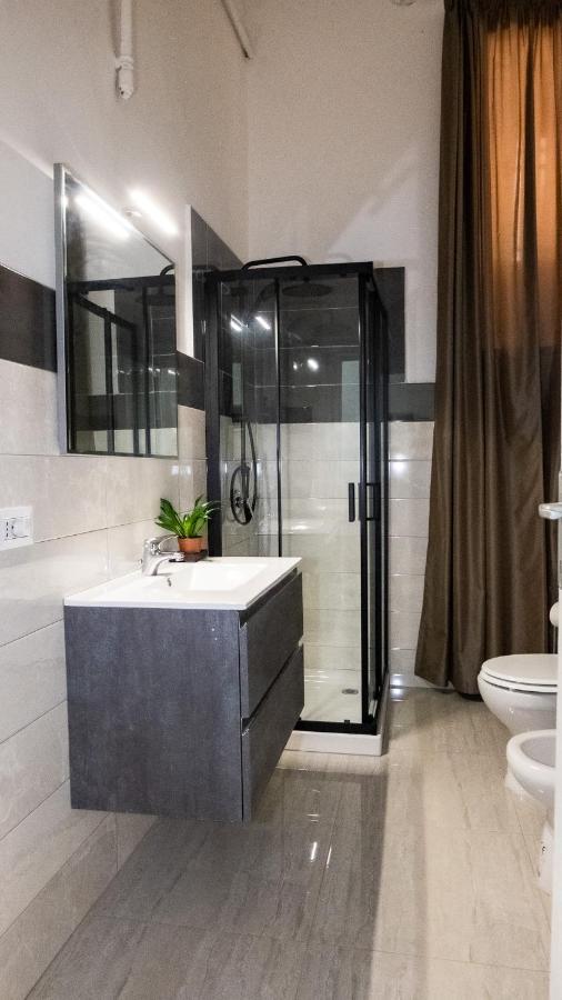 Caracciolo18 - Gb Apartment Napoli Bagian luar foto