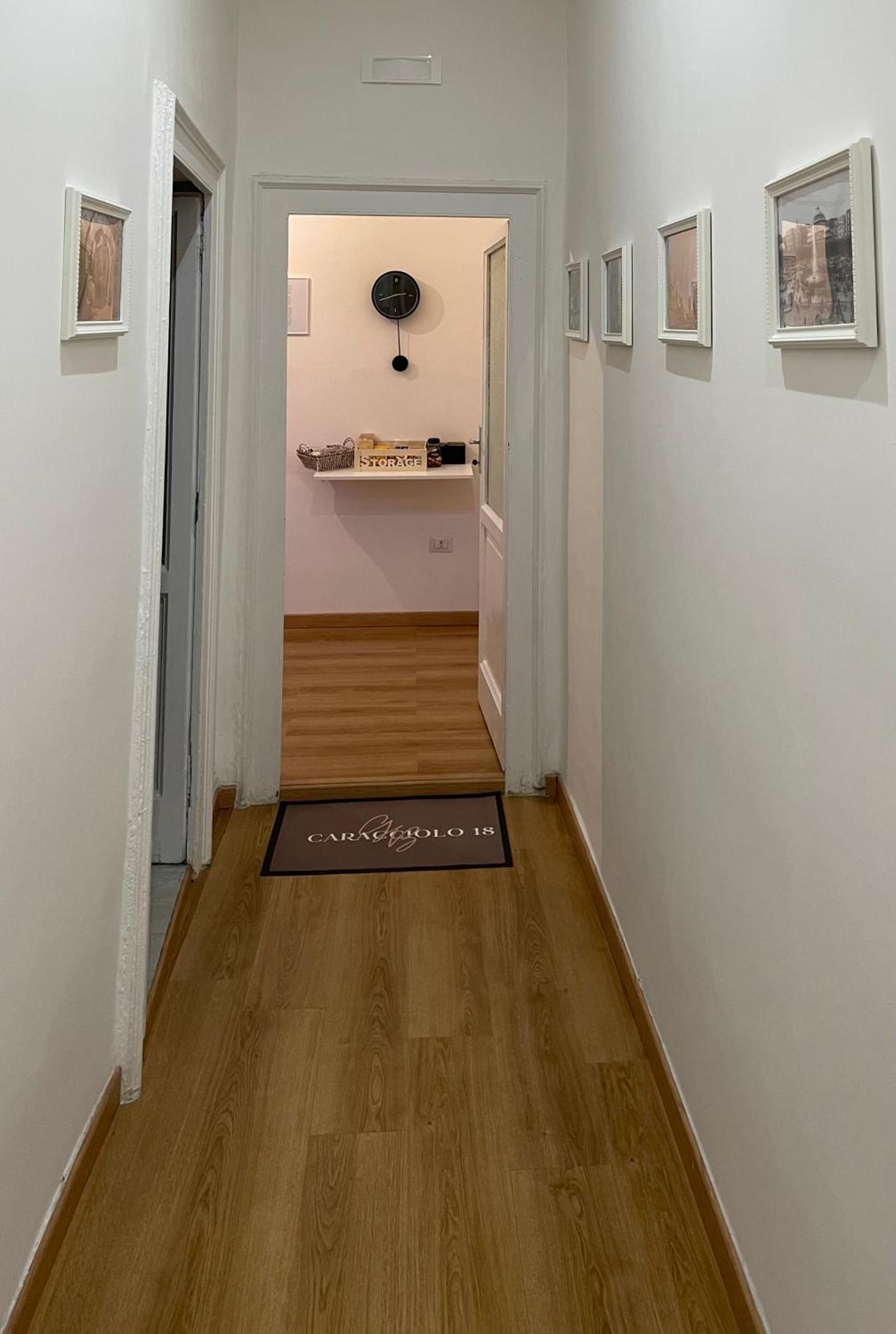 Caracciolo18 - Gb Apartment Napoli Bagian luar foto